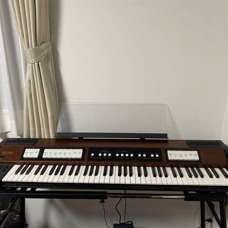 Roland C-200の画像
